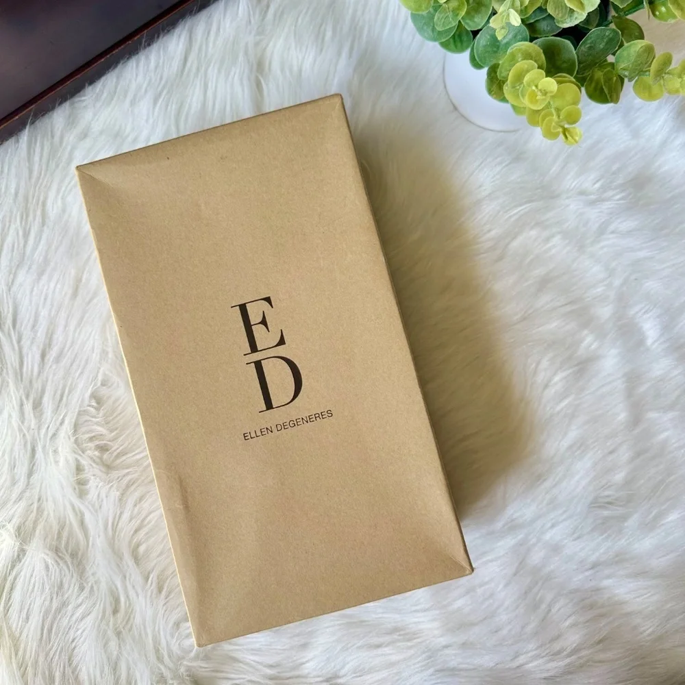 Ellen Degeneres ed by