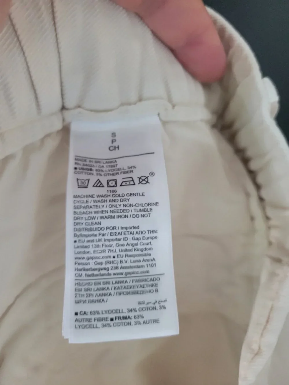 Banana Republic product details