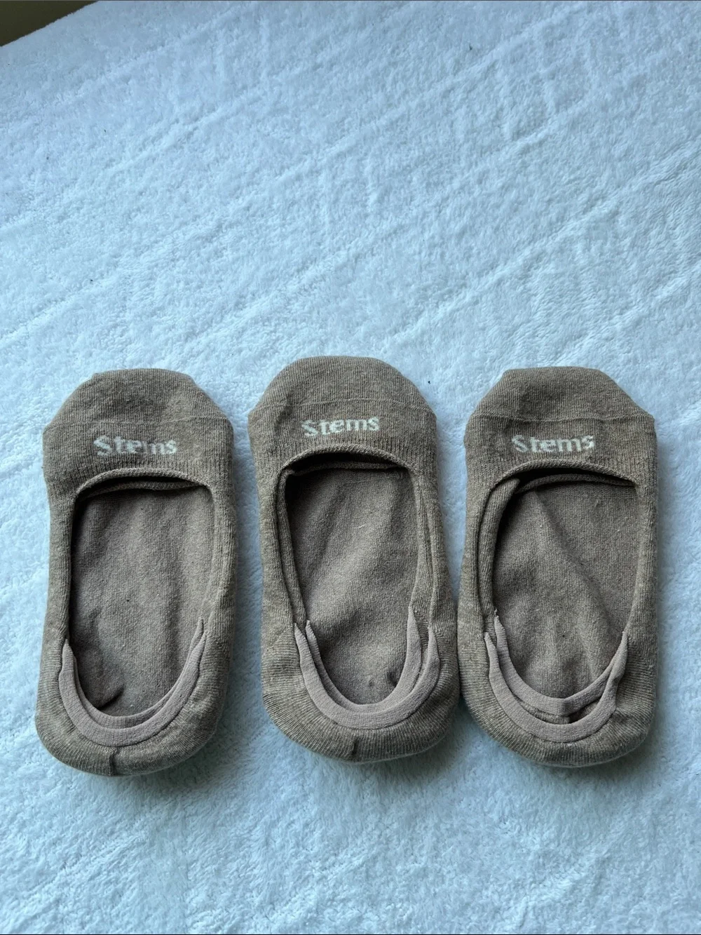 (3) Stems Cotton Blend No-Show INVISIBLE STEP  Socks