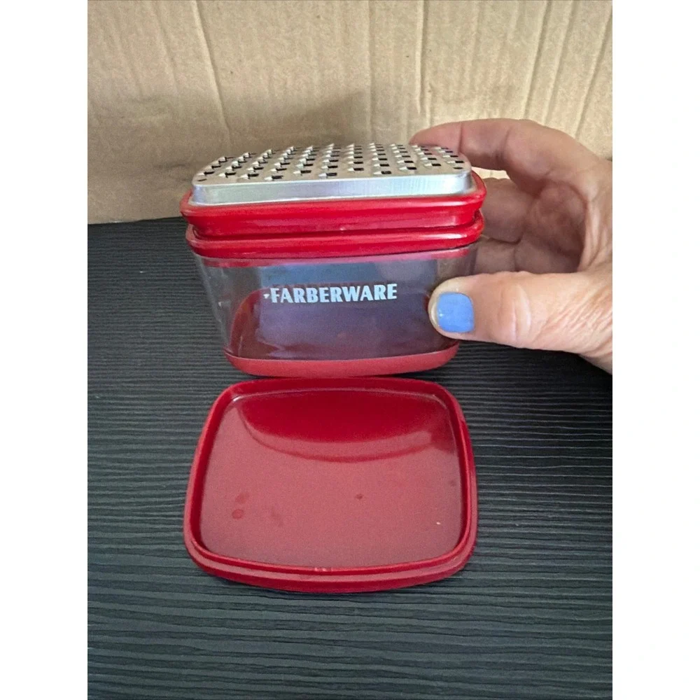 Farberware grater set
