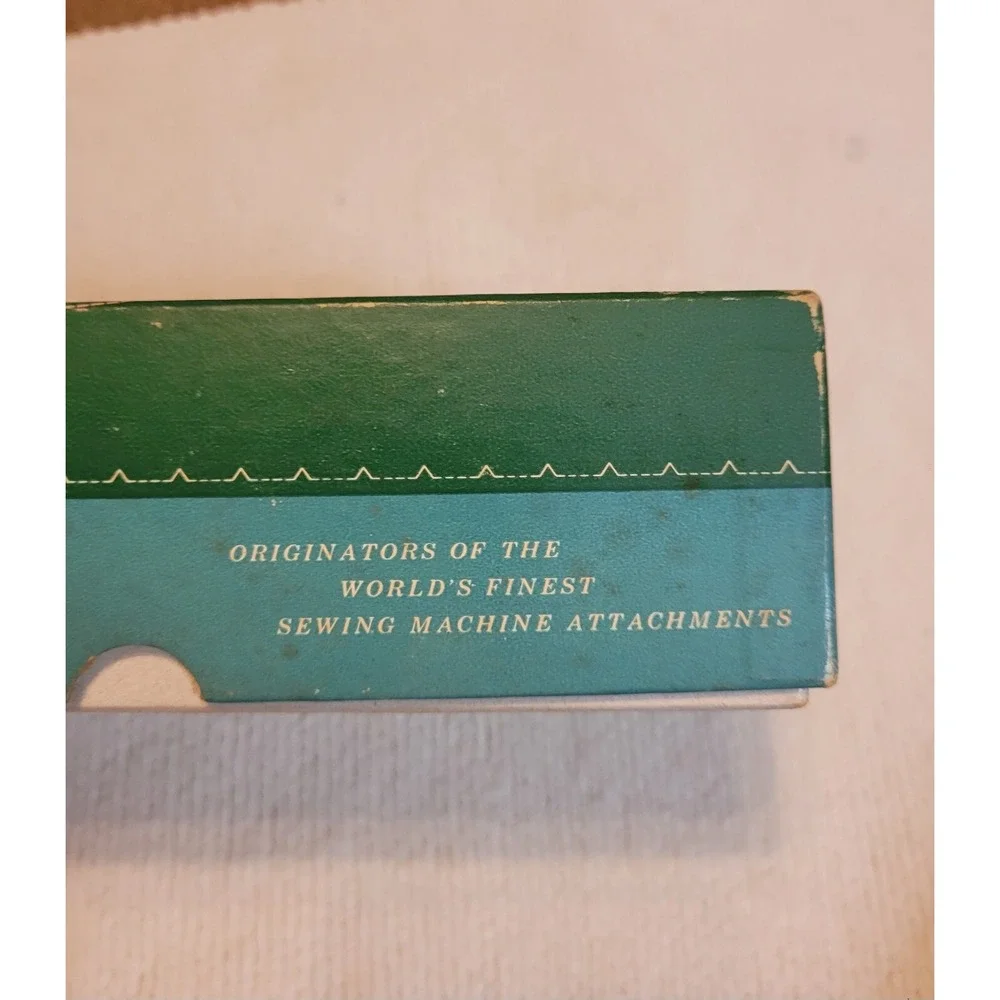 Greist vintage buttonholder