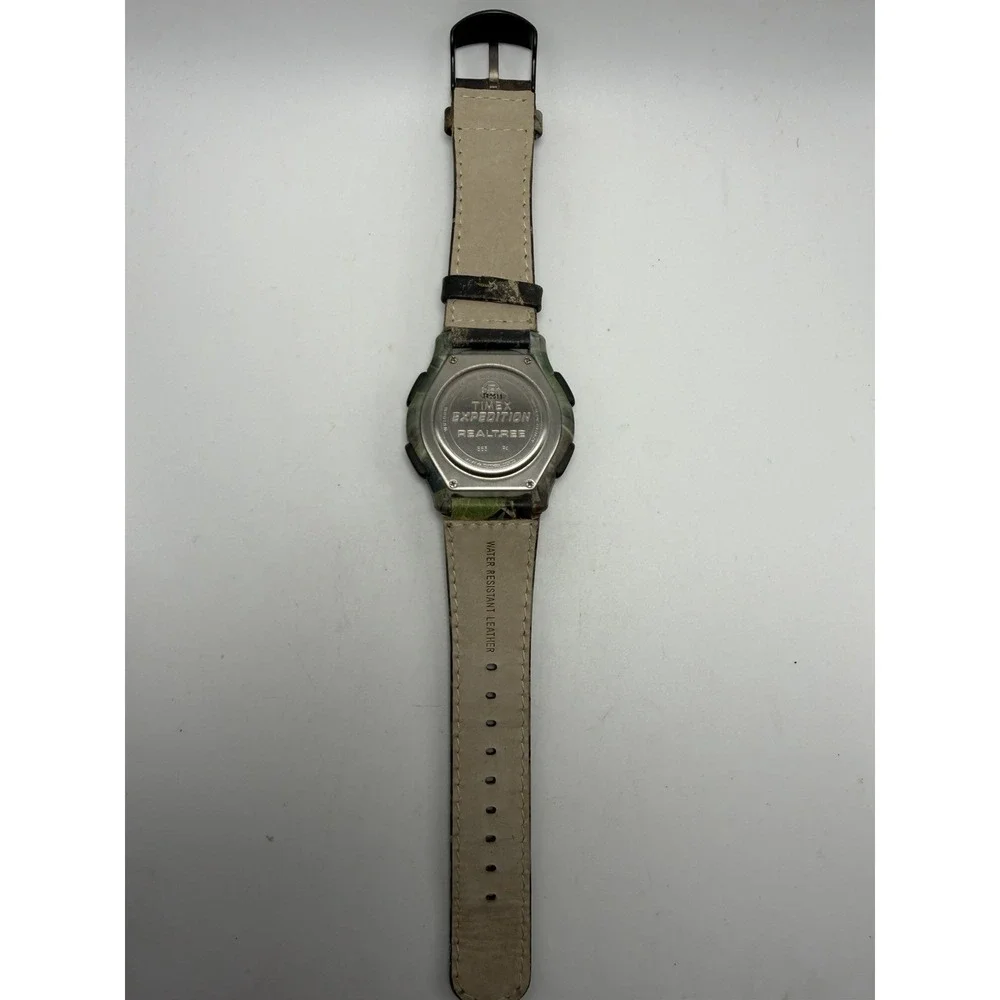 Timex T40611 Realtree Camo New Battery Mens Watch 43MM 8