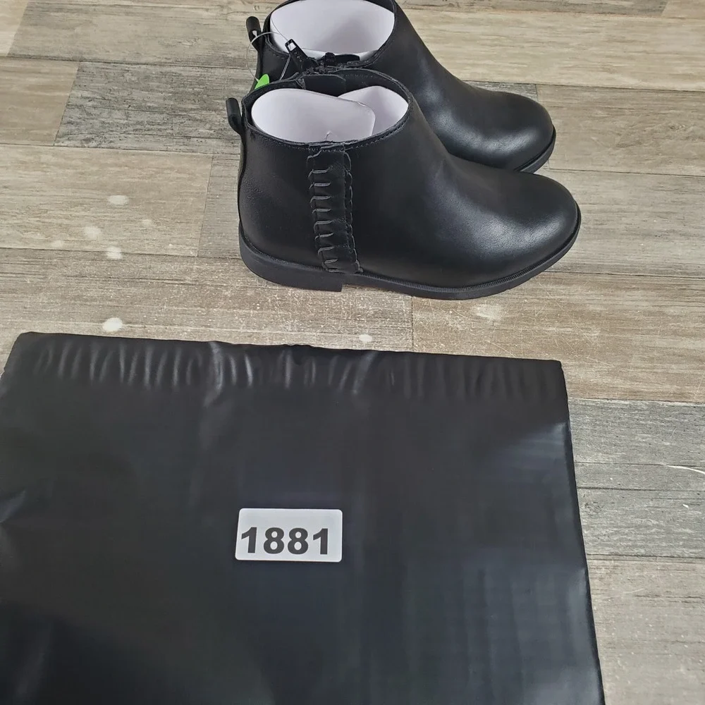Stride Rite new without