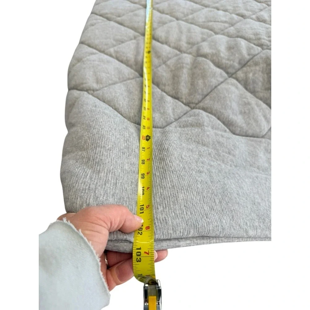 Gray Quilted Jersey Comforter‎ Diamond Stitch Minimalist King 102x86 Heavy Cozy