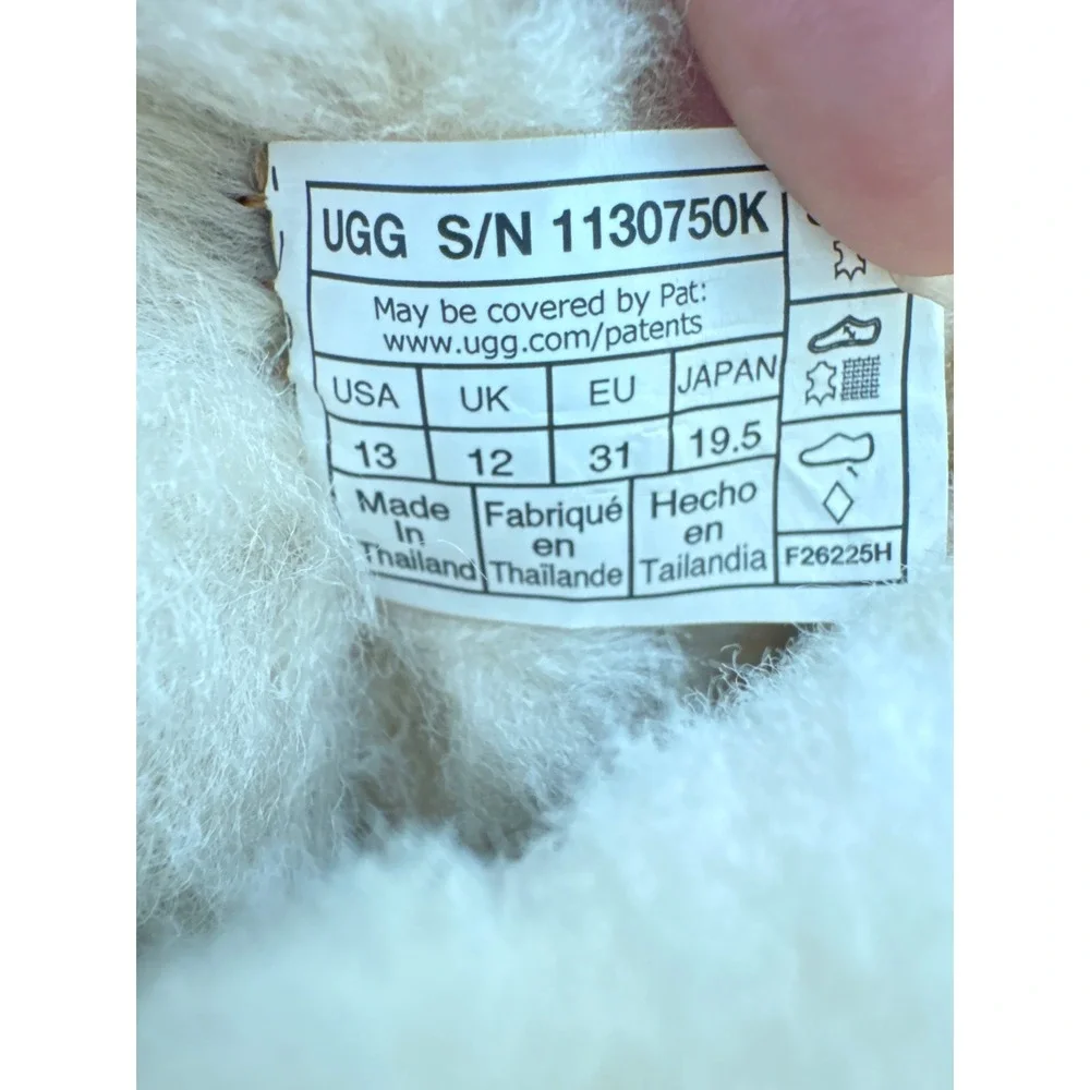 UGG note ankle keywords