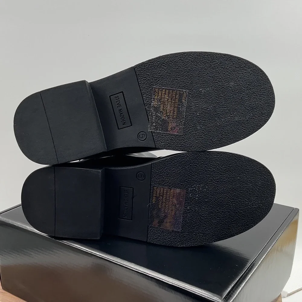 Steve Madden shape prominent outsole