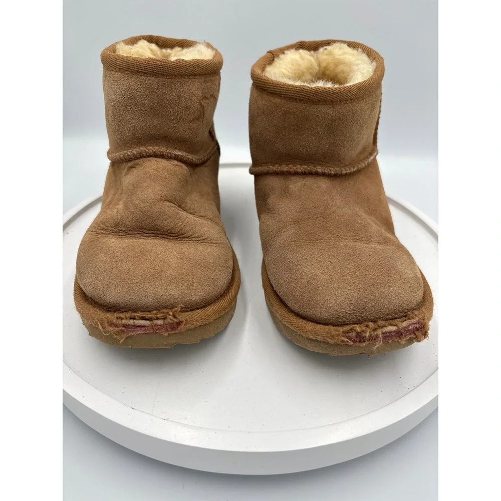 UGG 31 any outsole
