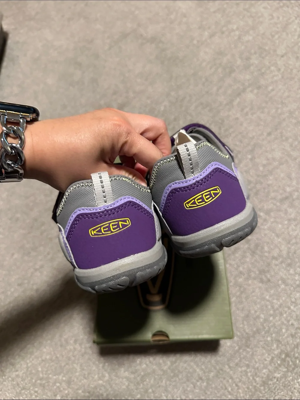 Keen elastic slip wet