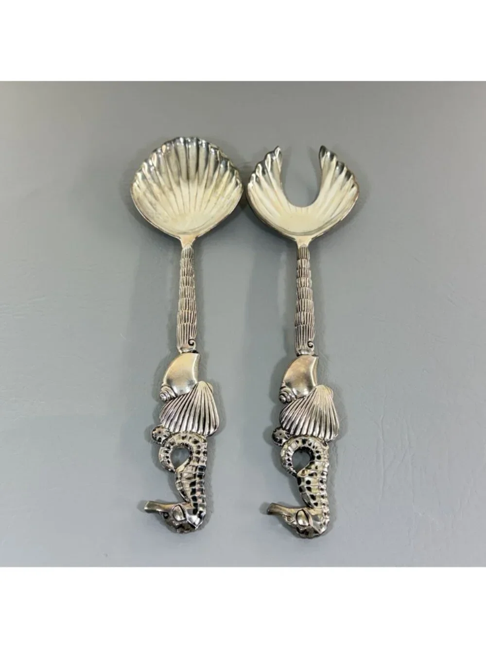 Godinger Silver Art Co. figural ribbed dining