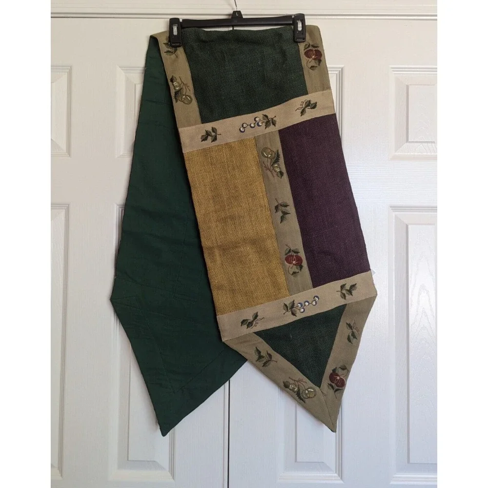 Pier 1 Macintosh Burlap Twill Trim Table Runner Embroidered Autumn 14
