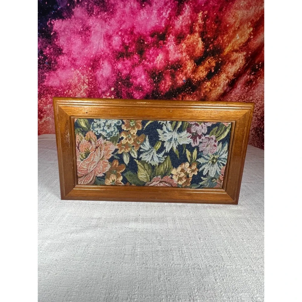 N/A vintage wooden