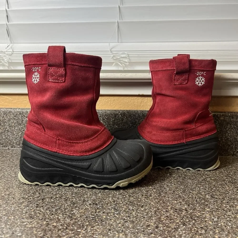 UGG 10 or