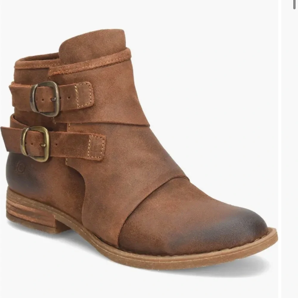 Born Moraga Brown Bootie Ankle Boots