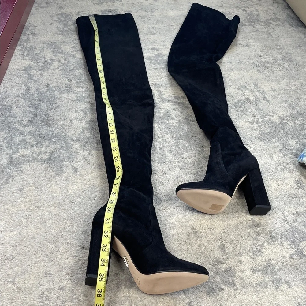 Tamara Mellon sexy thigh