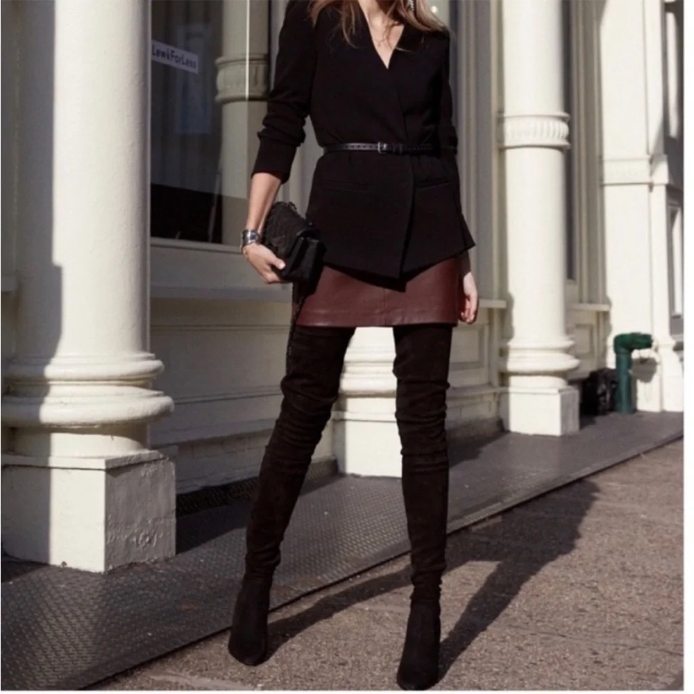 Tamara Mellon sexy thigh
