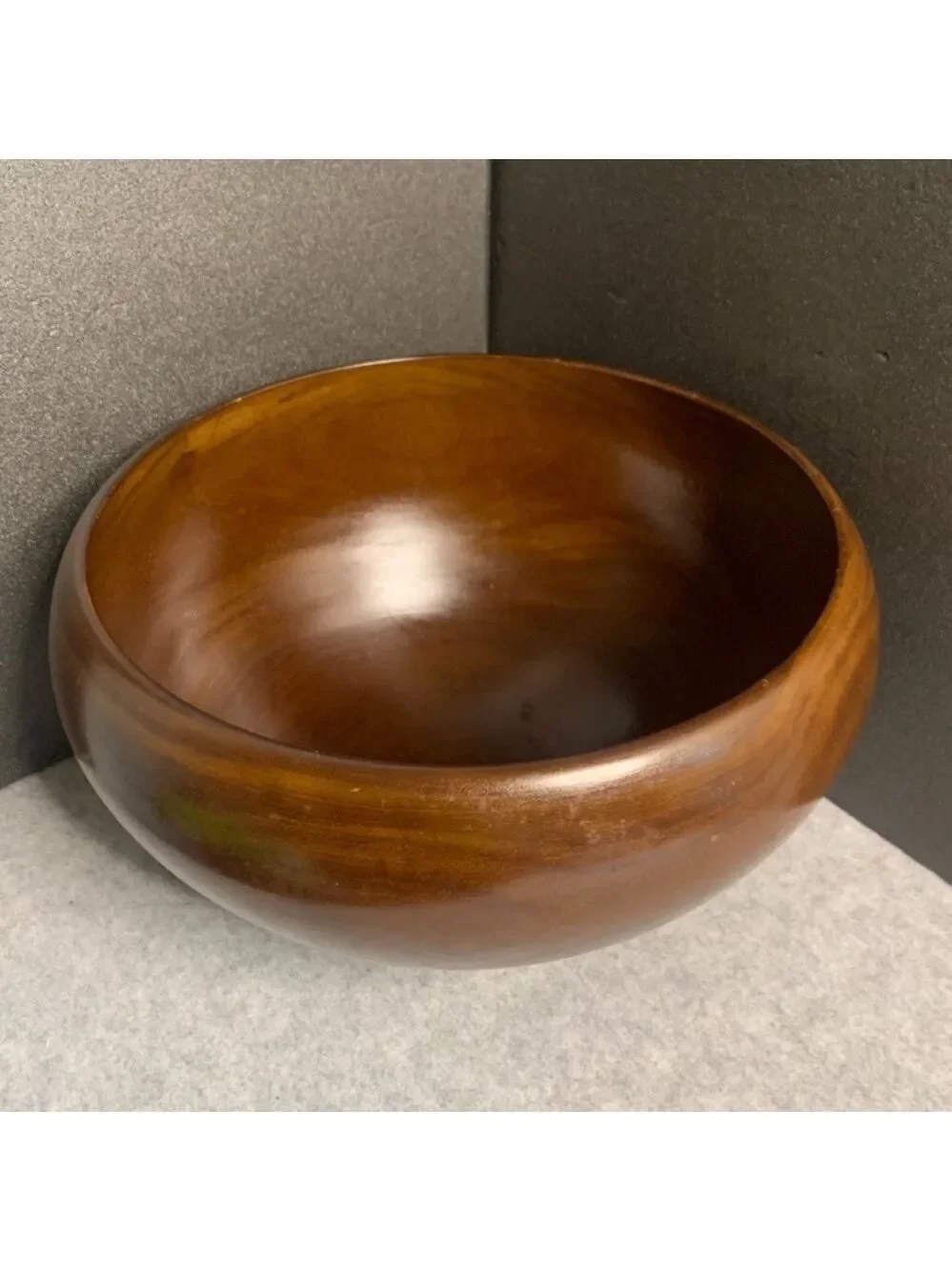 Crate and Barrel Vintage Large Solid Bowl Mango Wood in Chestnut Stain 10”x7”