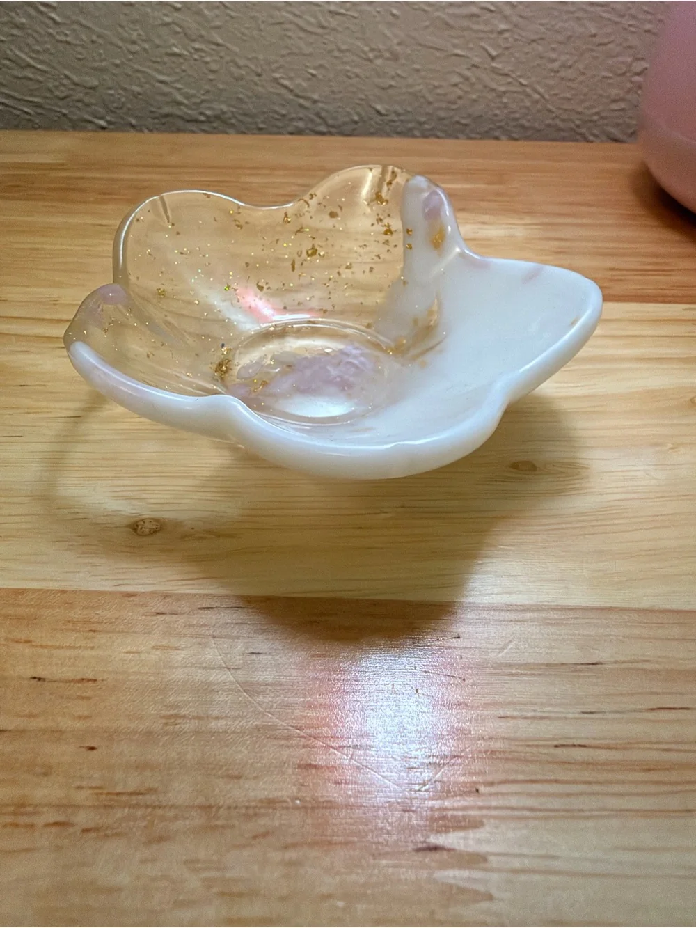 Handmade Floral Resin Trinket Dish Jewelry Holder with Gold Flakes