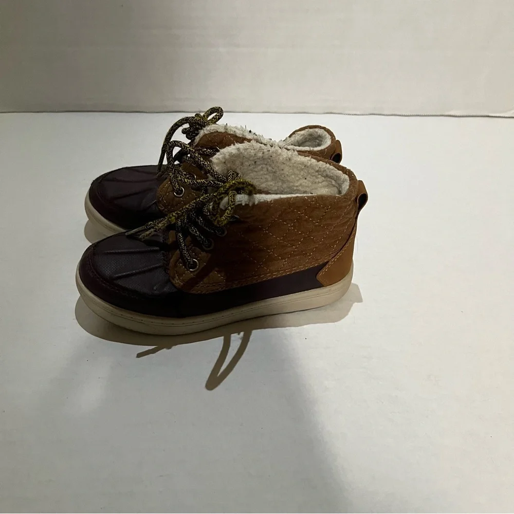 OshKosh Bgosh adorable cozy