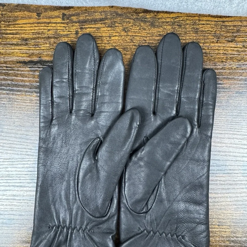 Vintage‎ Fownes Woman's Genuine Leather Gloves Size 7 WPL 9522 Lined