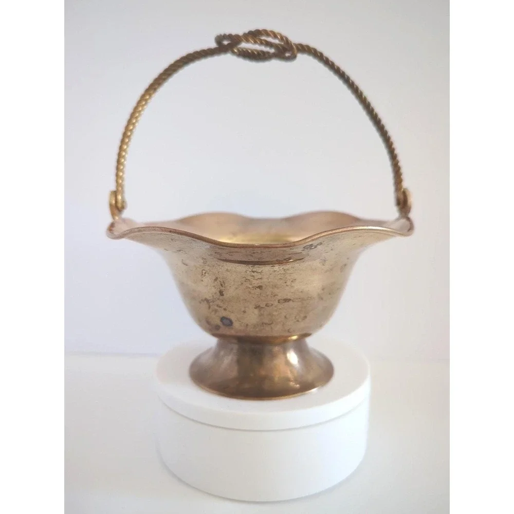 Vintage Brass Flower Basket Rotating Knot Handle Scalloped Patina Trinket Dish