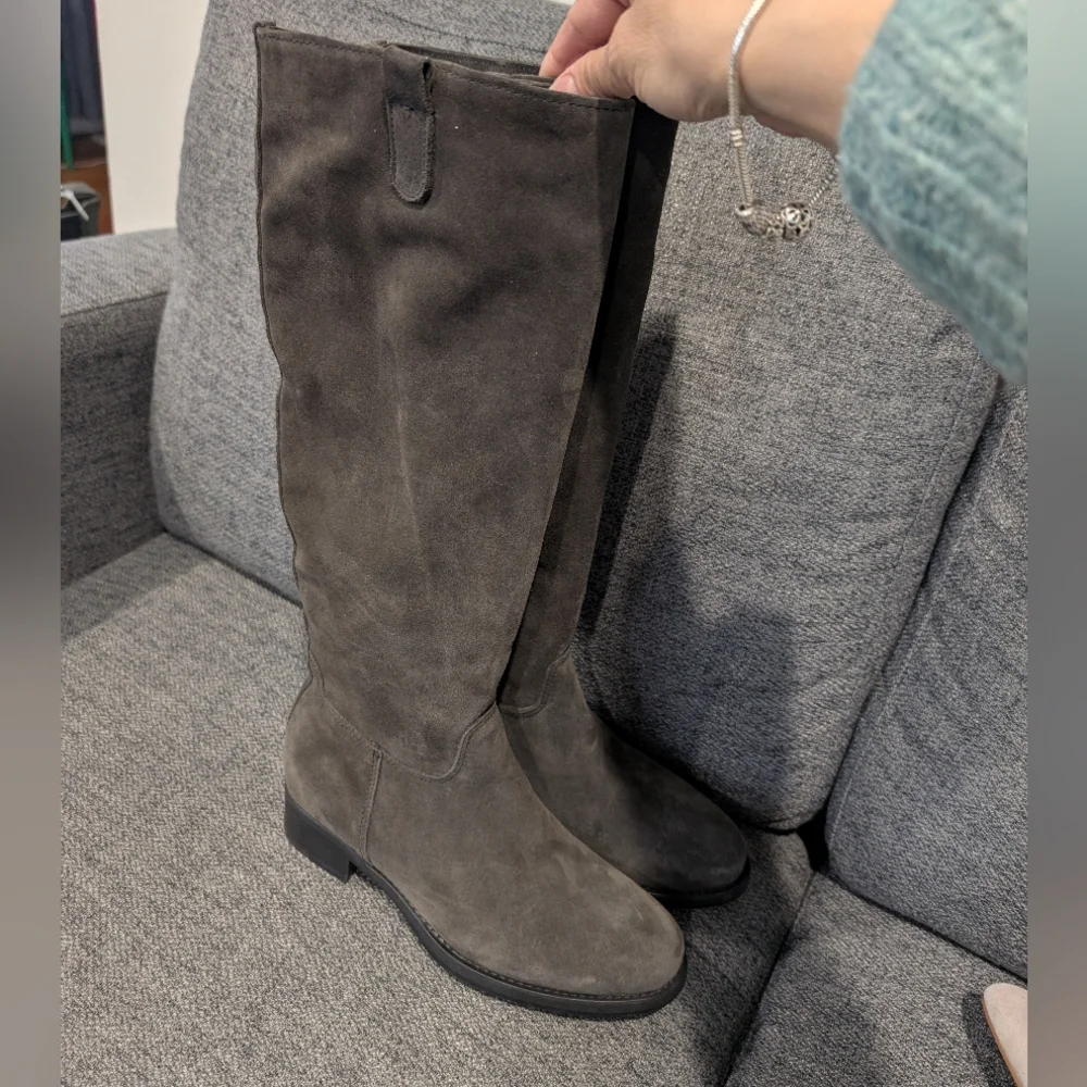 La Canadienne love suede boot