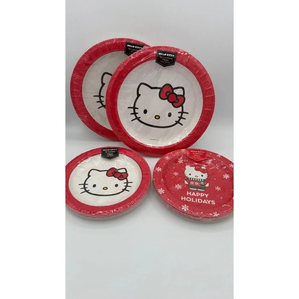 Hello Kitty Plates Set Dessert‎ & Luncheon Holiday Sweater & Classic Red