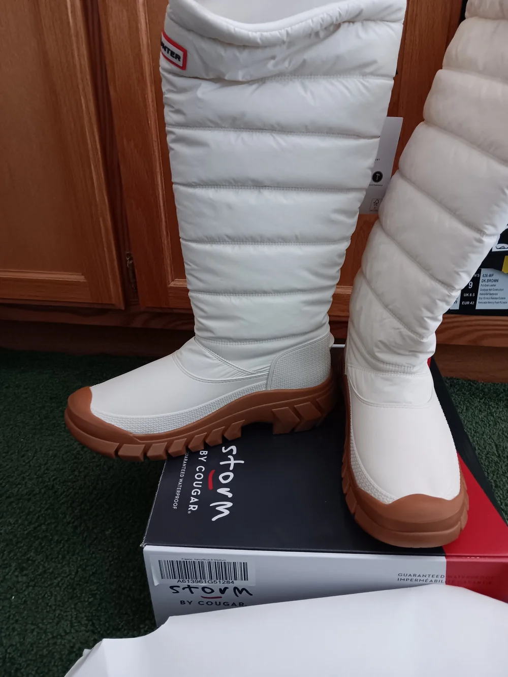 Hunter white insulated