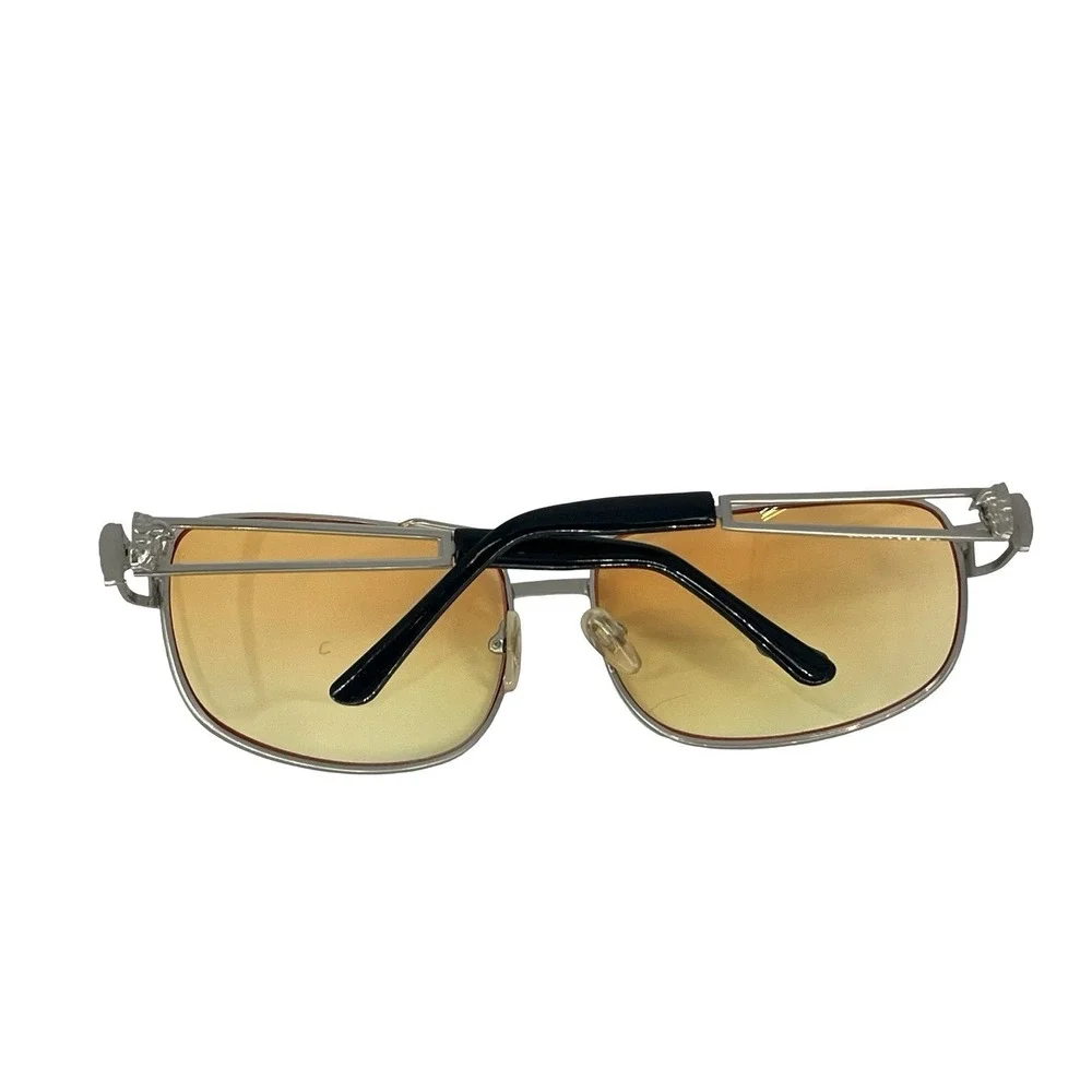 Deziner nos sunglasses
