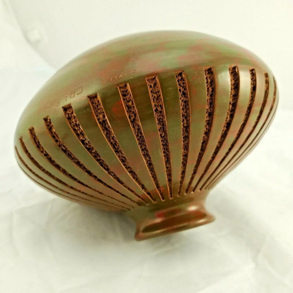 Nicaraguan Studio Pottery Vase Vessel Artisan Earthenware Incised Lines Green