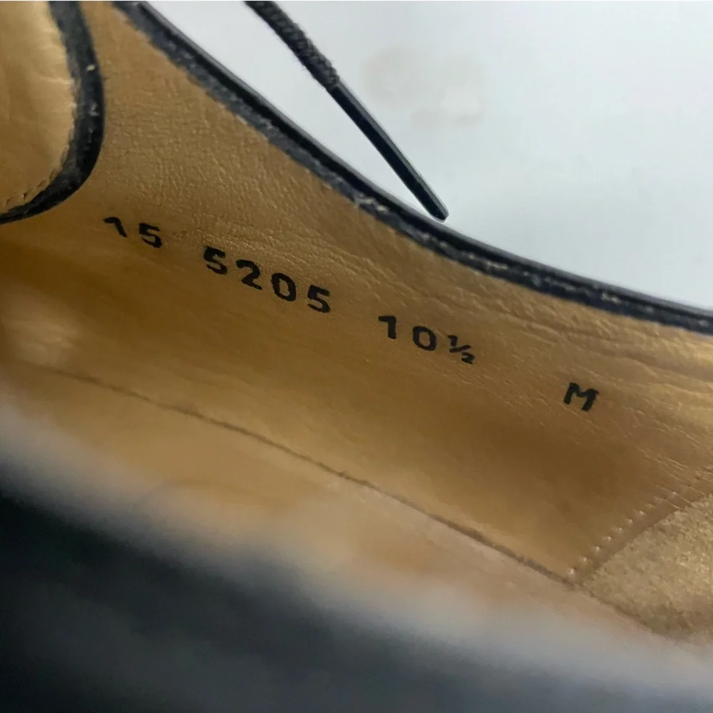 Johnston & Murphy cellini shoe very