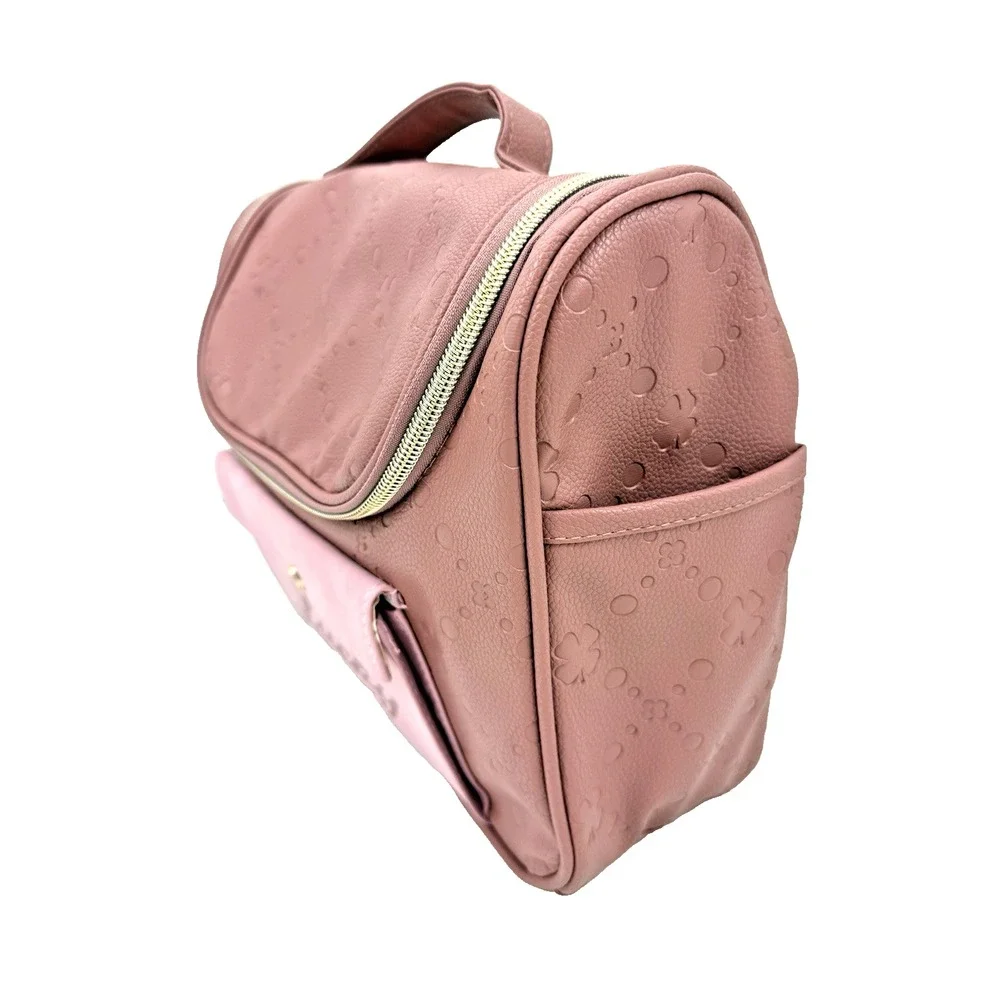 Lucky Brand are travel