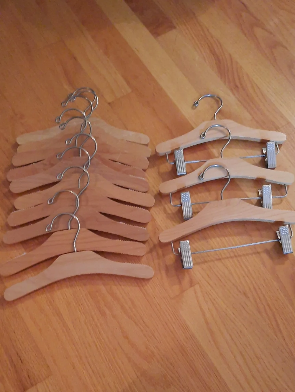 Baby GAP Natural Wood Closet Hangers with Metal Hooks and Clips - Light Wood