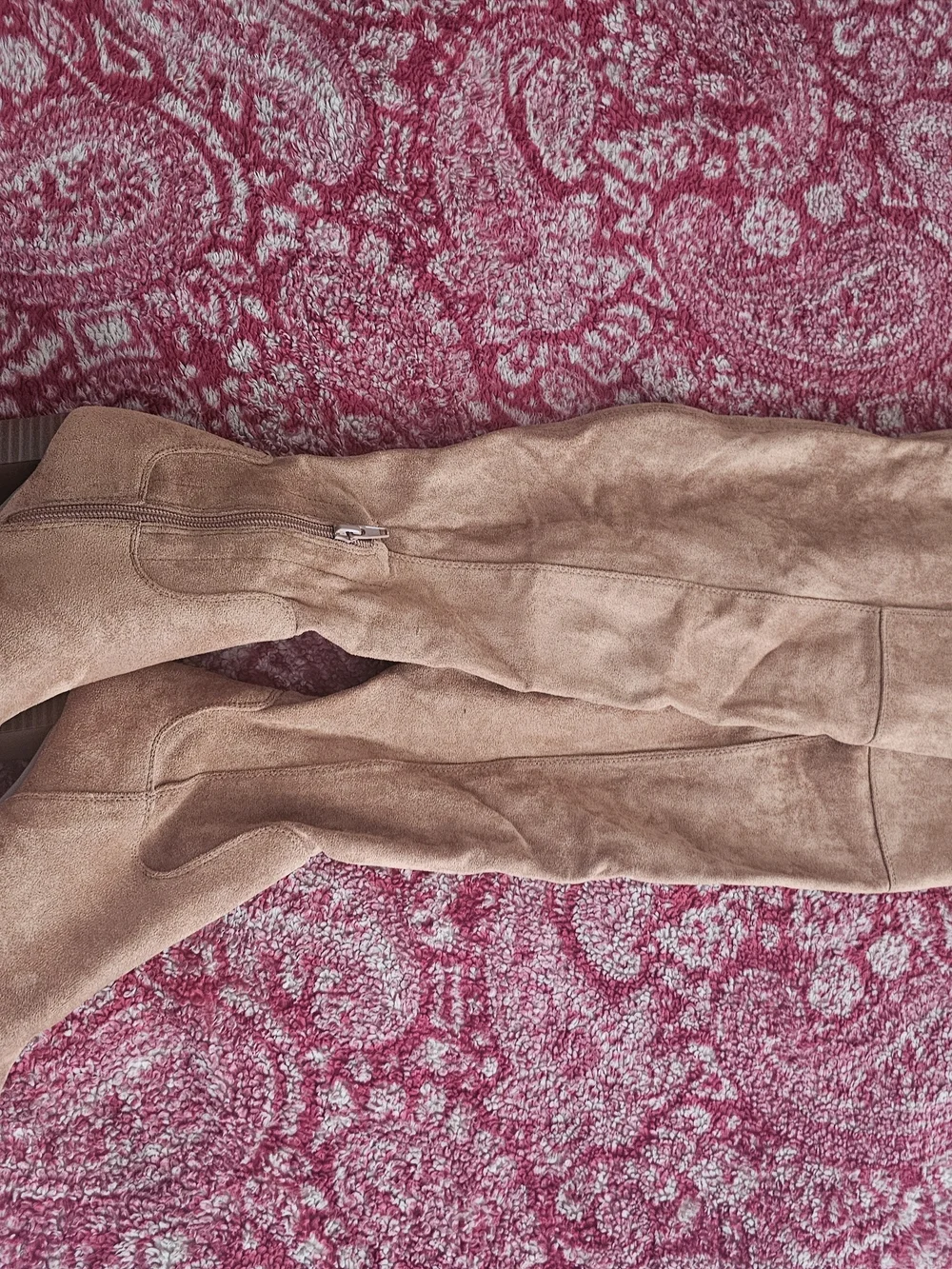 N/A stylish taupe
