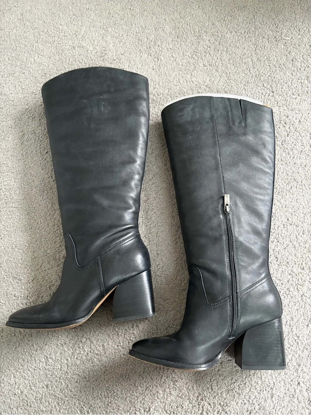 Vince Camuto vince camuto