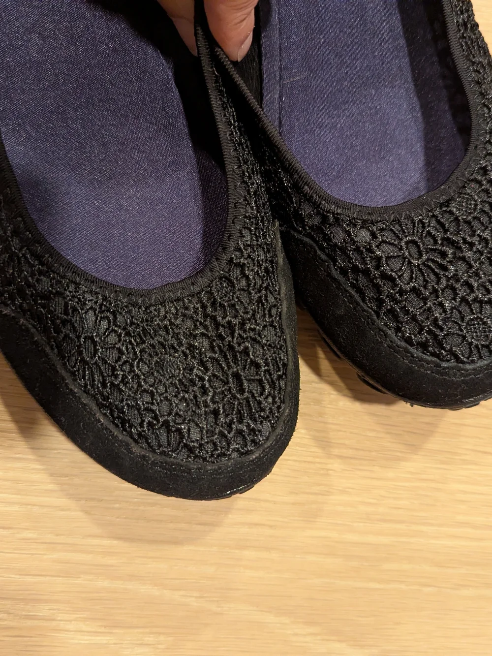 Skechers lightweight slip