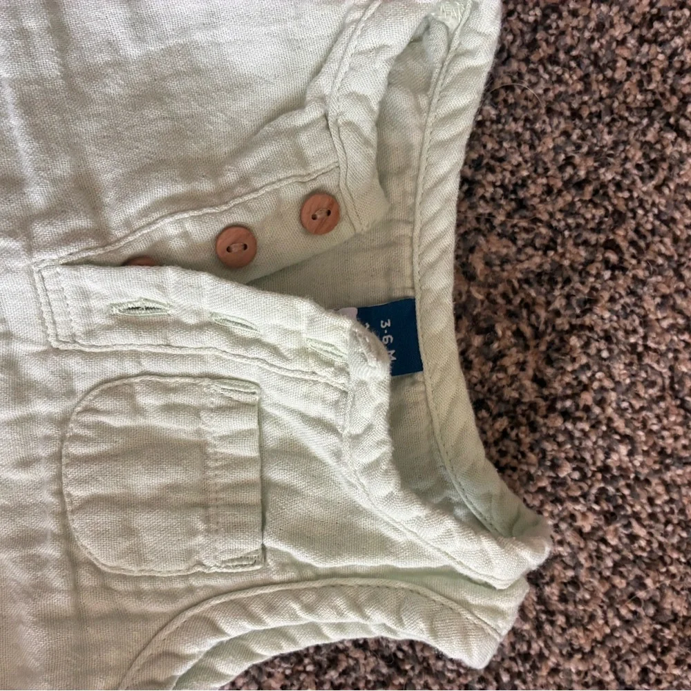 Old Navy soft mint