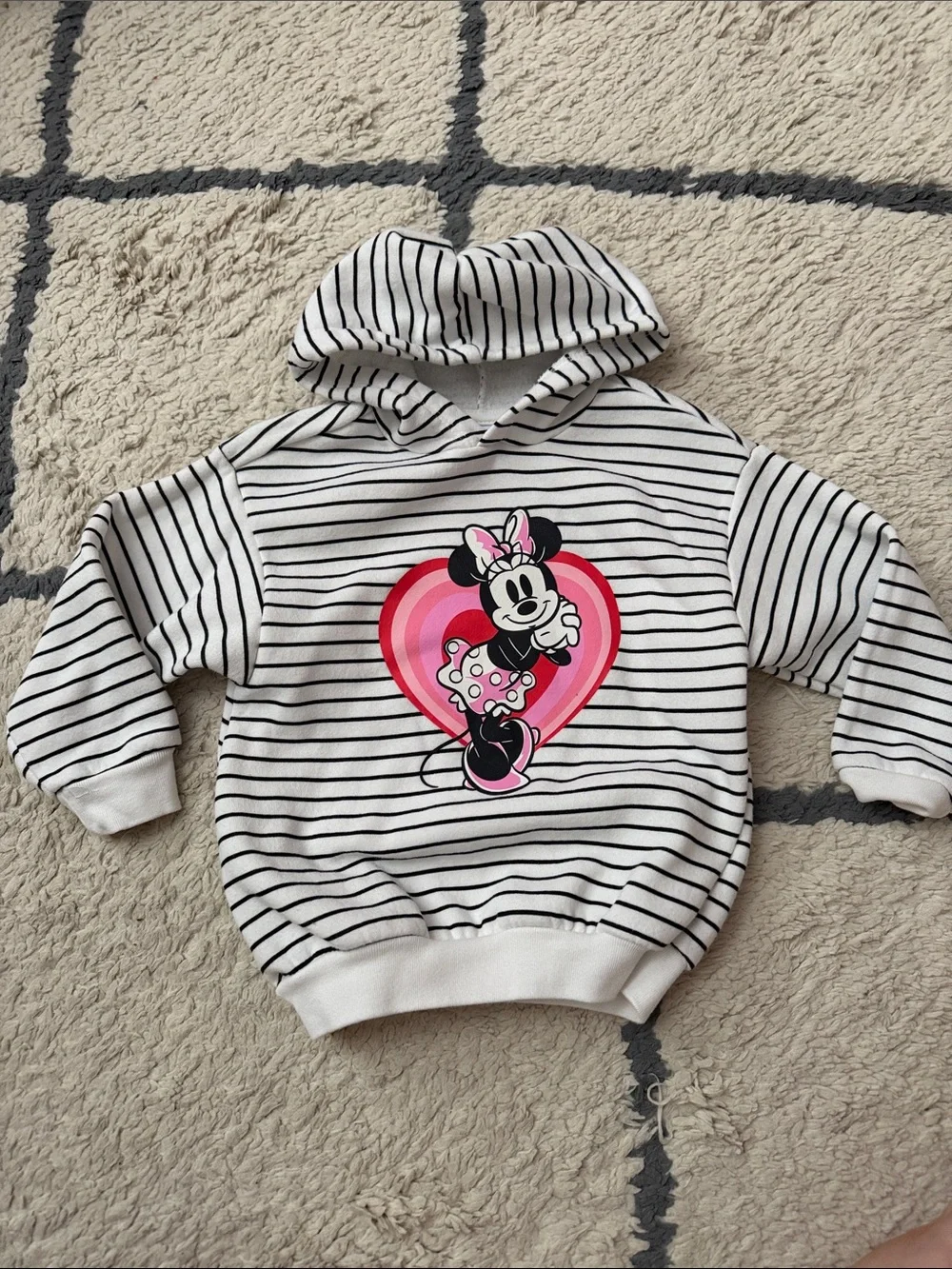 Old Navy Kids Striped Hoodie with Minnie Mouse Heart Graphic - Pink/Black/White