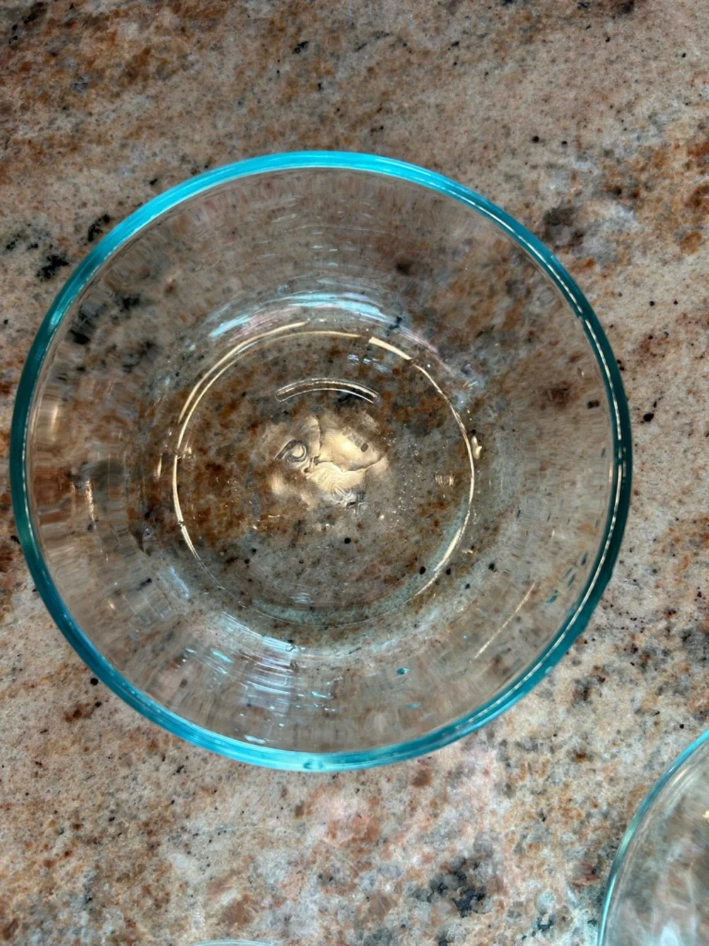 Pyrex multiple sizes