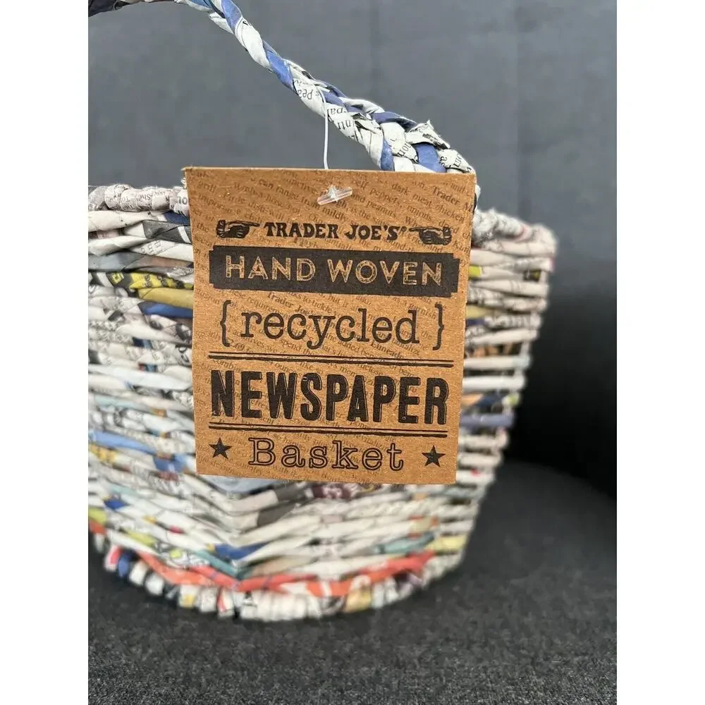 NWT Trader Joe’s Basket Recycled Newspaper Hand Woven Boho 16x12 Metal Frame