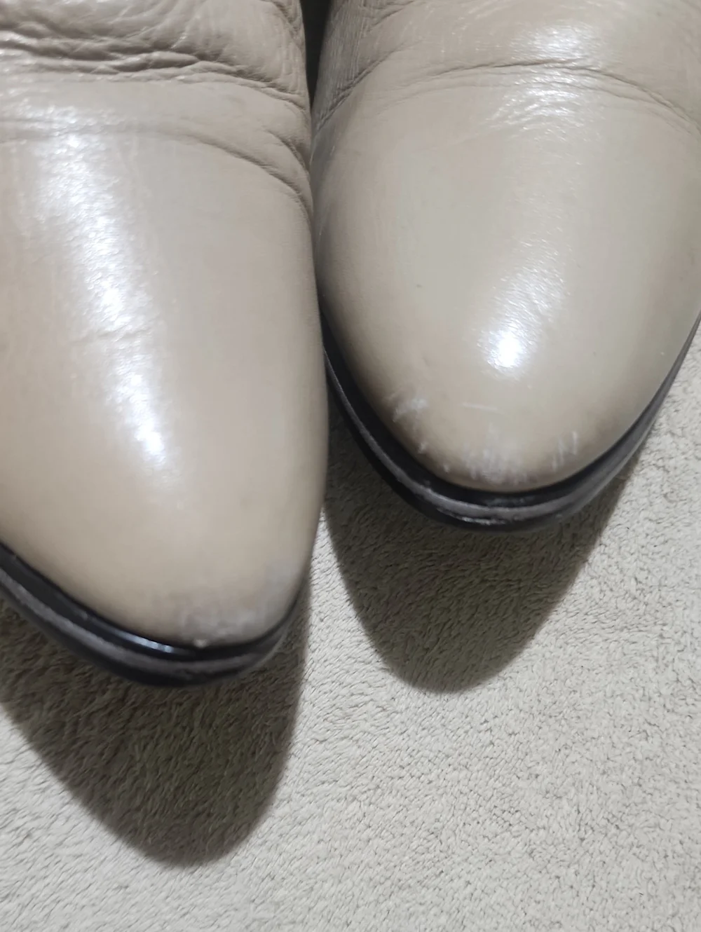 Nine West streamlined over