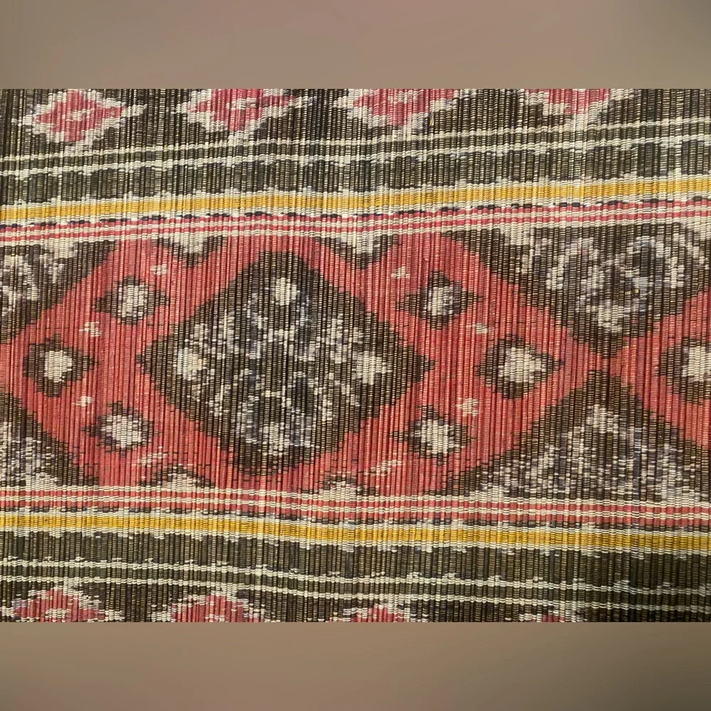 N/A •ethnic •straw