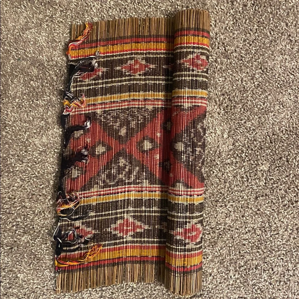 N/A •ethnic •straw