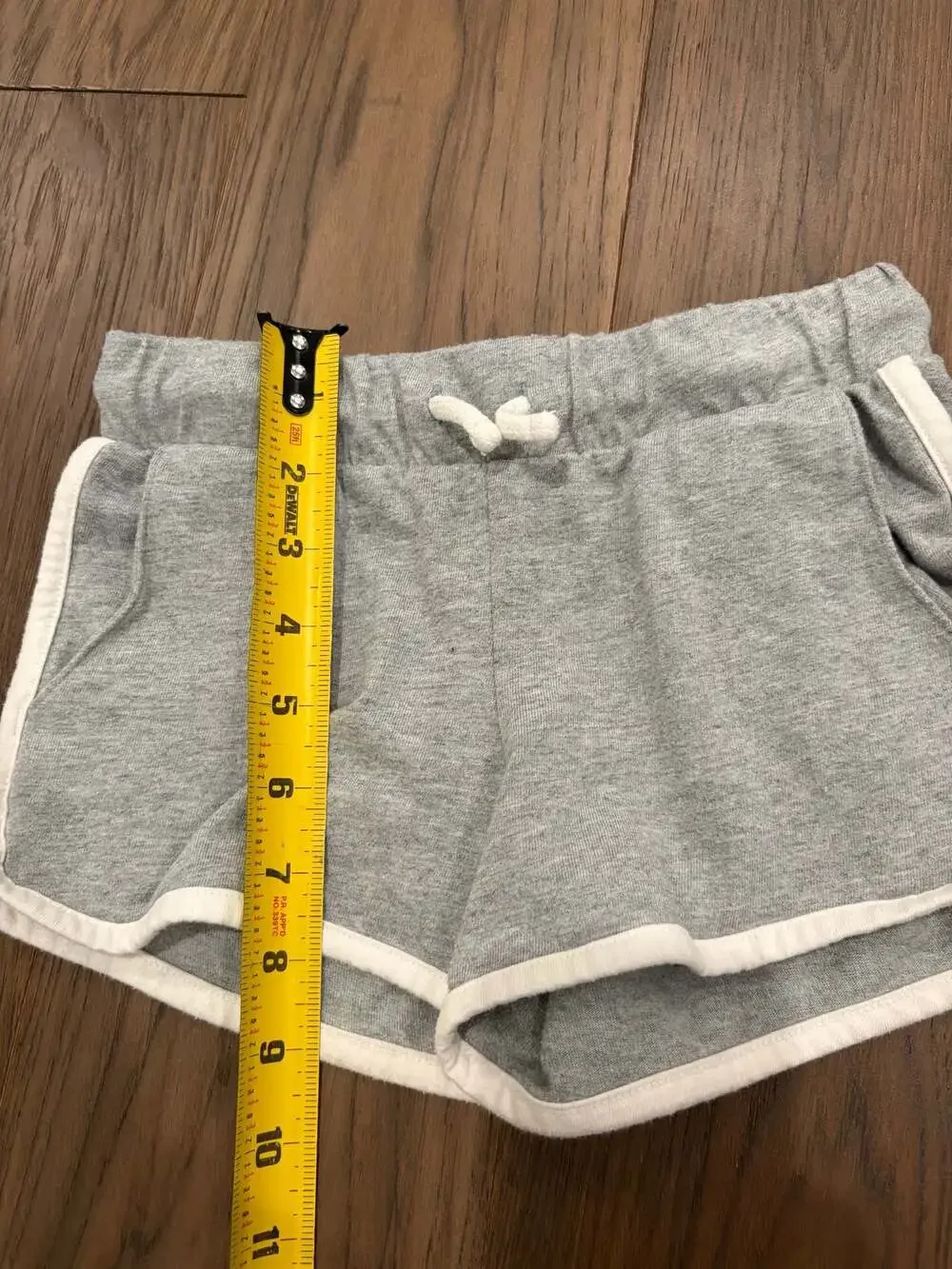 GAP youth gray