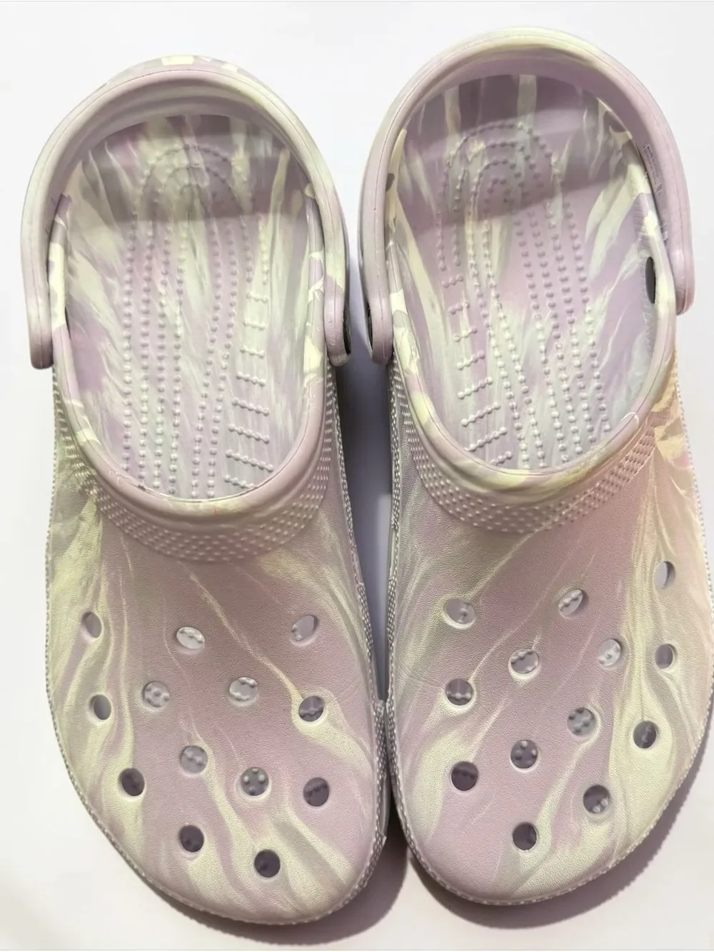 Crocs Marbled Tie Dye Swirl Slip On Lavender Clogs 11