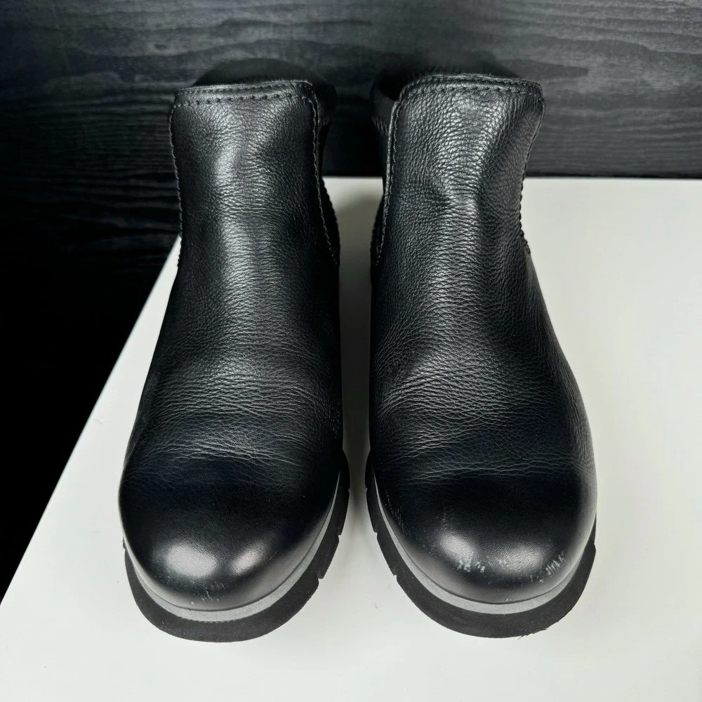 Samuel Hubbard Men's Chelsea Black Leather Boots~Made in Portugal US 10 (Fits 9)