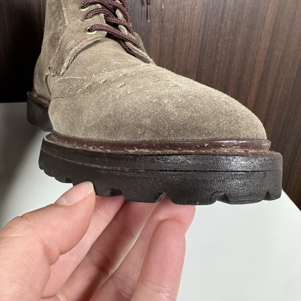 Allen Edmonds Saukville Brown Suede Wingtip Brogue Lug Sole Boots 11 D - Read
