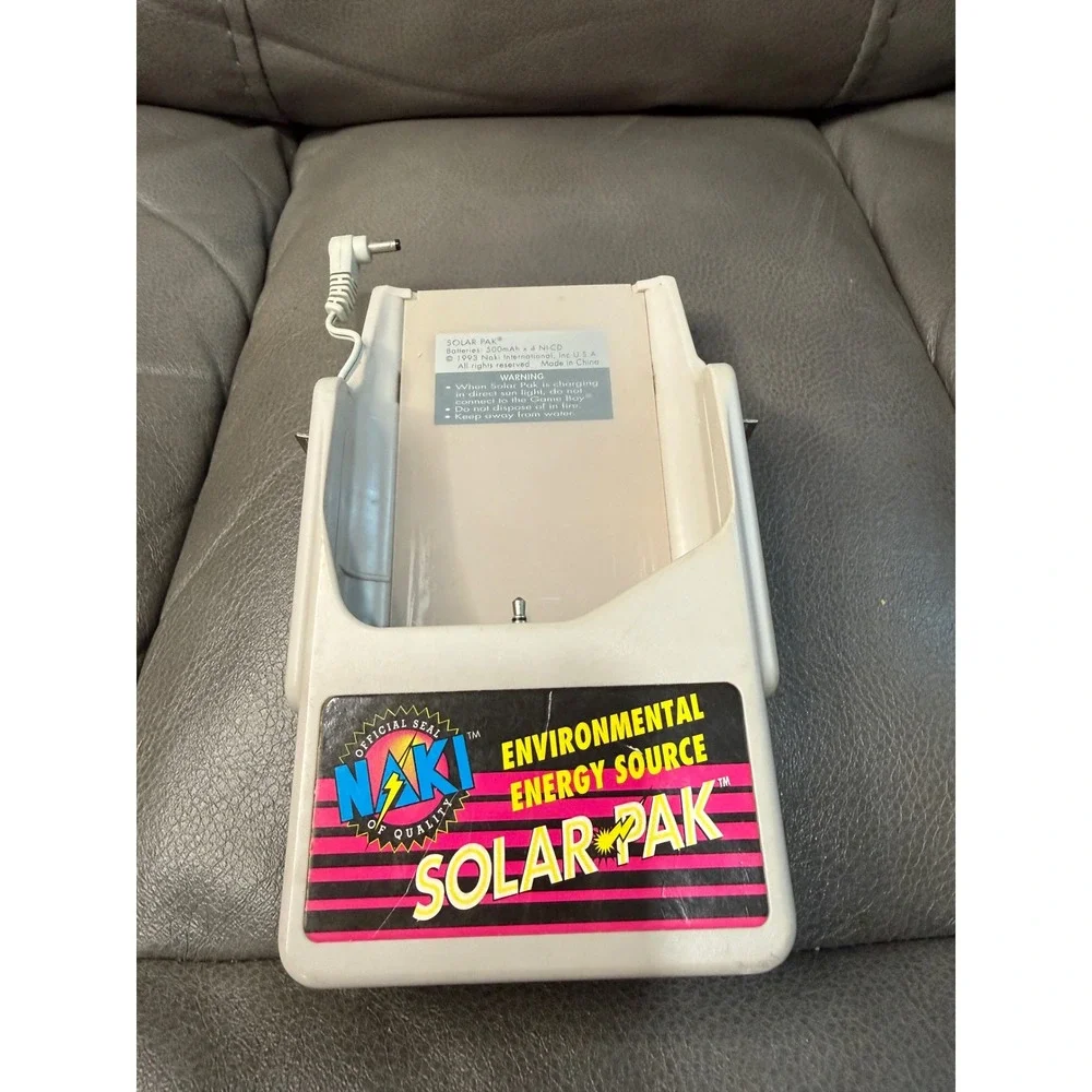 Vintage 1993 Naki Solar Pak for Nintendo Game Boy DMG-01 Solar Power Charger‎