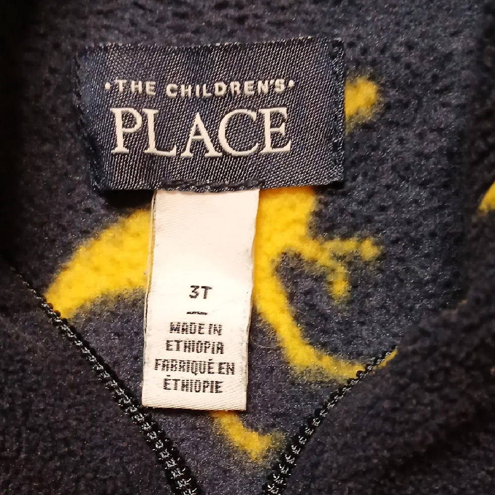 The Childrens Place cozy sweatshirt