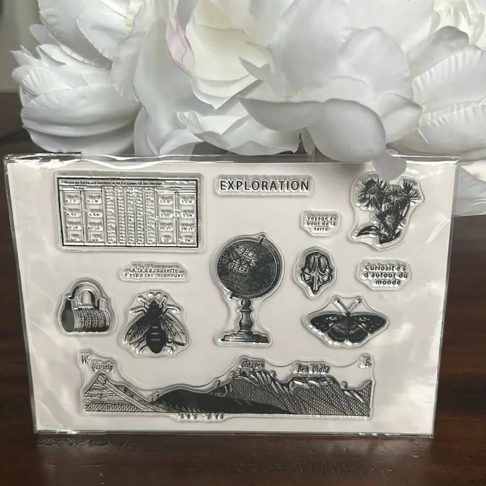 CoraCreaCrafts journaling use