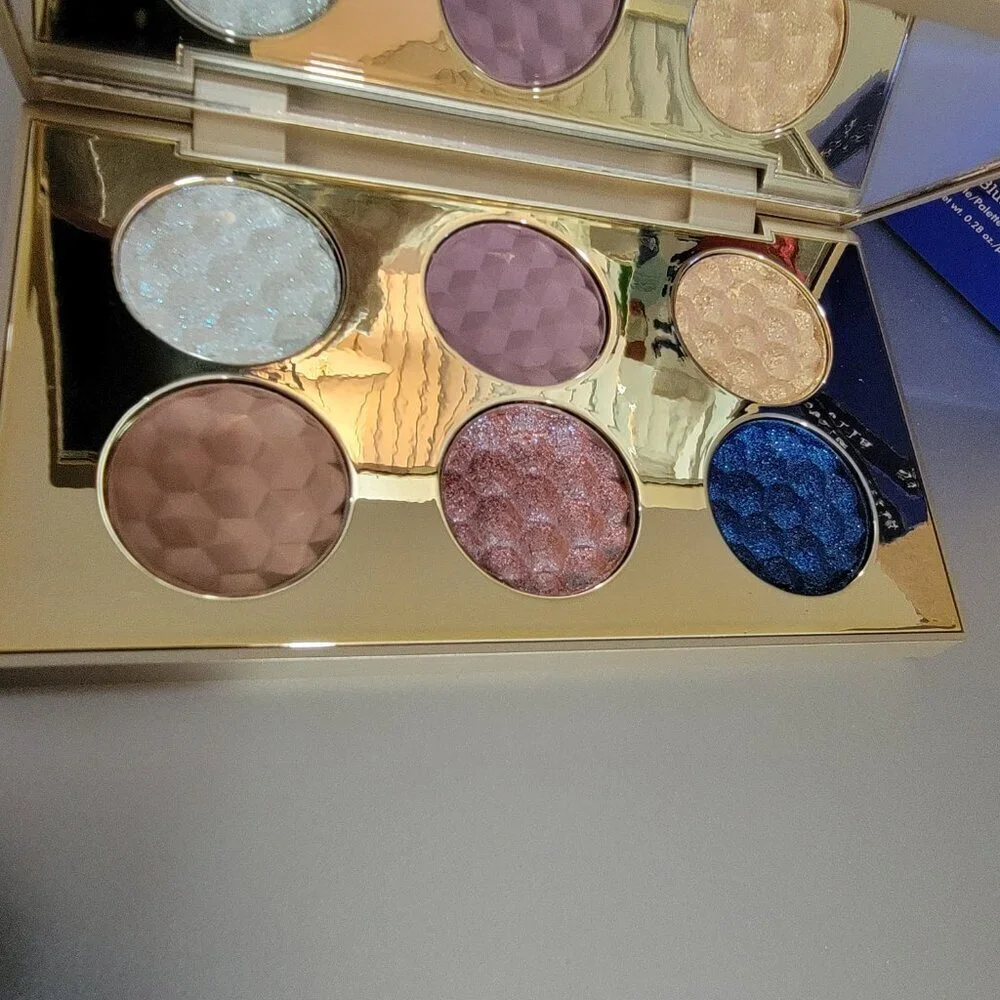 Stila beautiful sophisticated